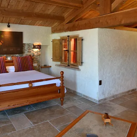 L' Escapade & Restaurant Hotel Le Pradet