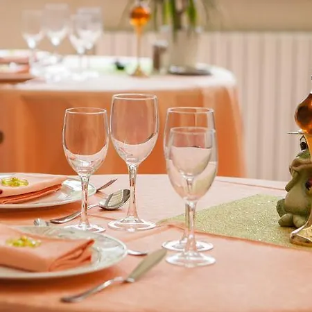 Hotel L' Escapade & Restaurant 3*