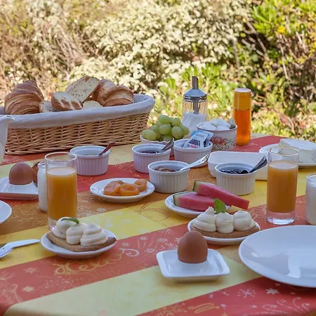 L' Escapade & Restaurant 3* Le Pradet