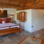 L' Escapade & Restaurant Hotel Le Pradet