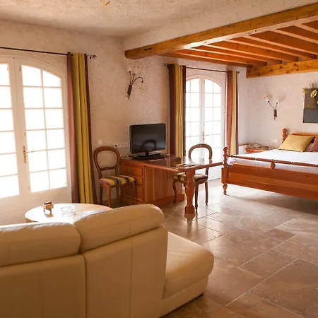 Otel L' Escapade & Restaurant