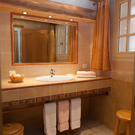 L' Escapade & Restaurant 호텔