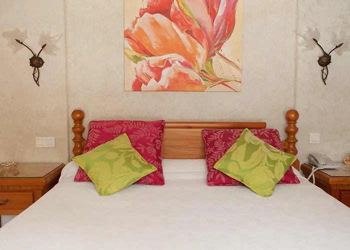 L' Escapade & Restaurant Hotel Le Pradet