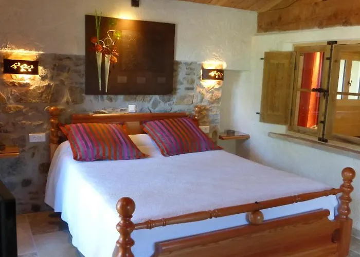 L' Escapade & Restaurant Le Pradet